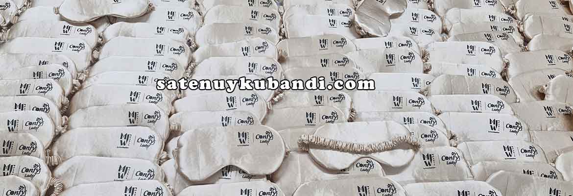 gold bej saten uyku göz bandı üretimi